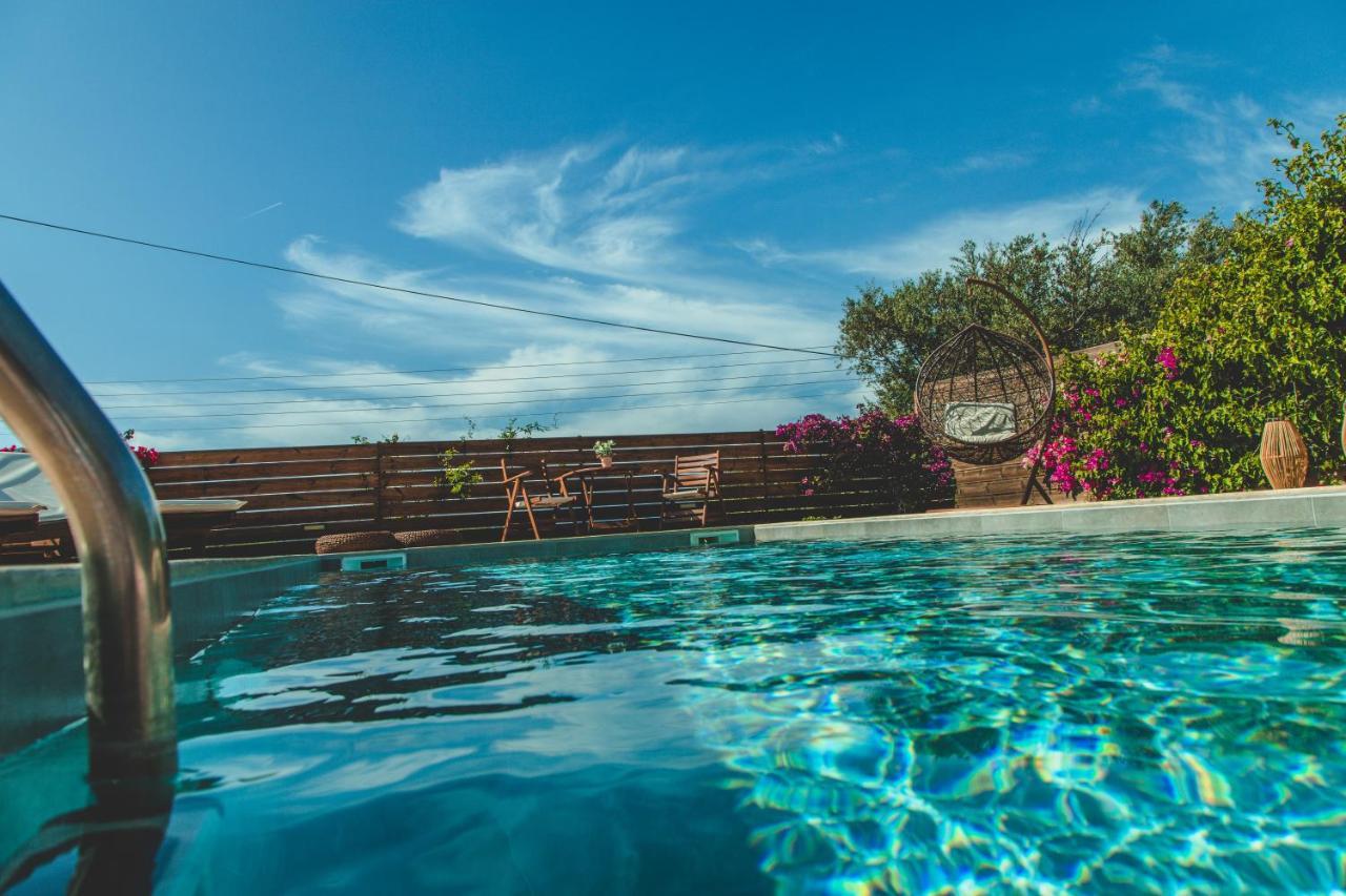 Casa Di Terra Guest House Pigadhakia Bagian luar foto