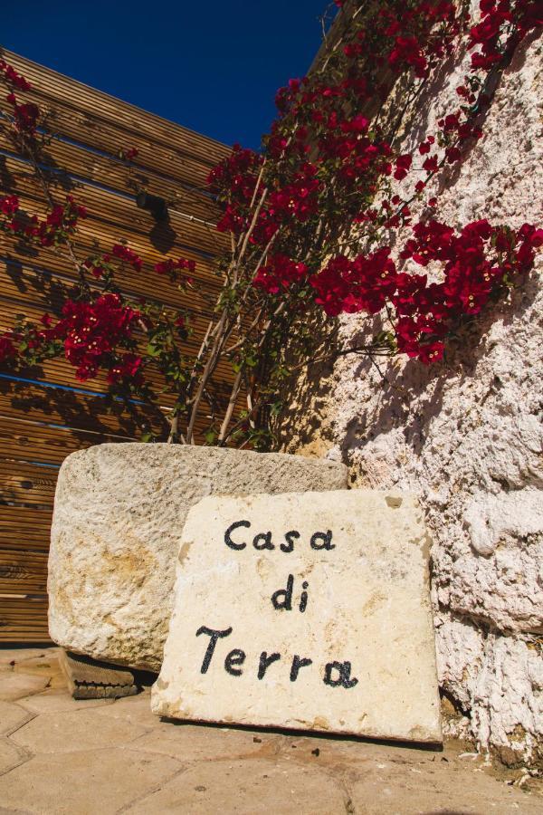 Casa Di Terra Guest House Pigadhakia Bagian luar foto