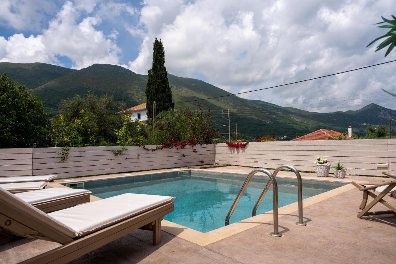 Casa Di Terra Guest House Pigadhakia Bagian luar foto