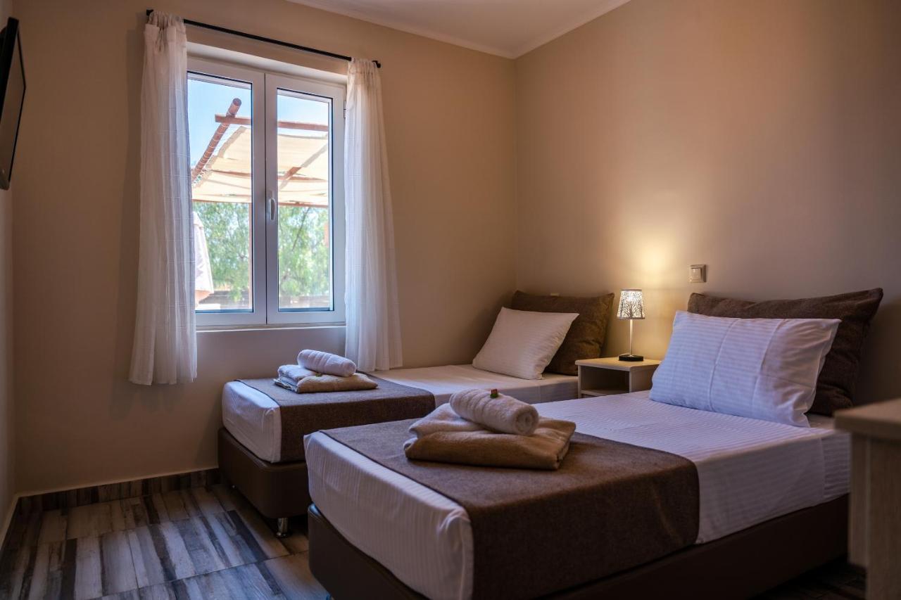Casa Di Terra Guest House Pigadhakia Bagian luar foto